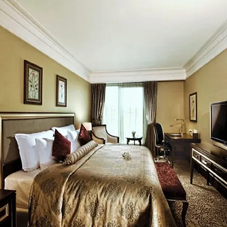 Otel Crowne Plaza Asia, An Ihg