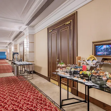 كراون بلازا إسطنبول آسيا فندق 5*