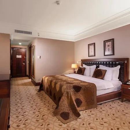 Szálloda Crowne Plaza By Ihg