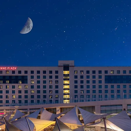 Hotel Crowne Plaza By Ihg Istanbul