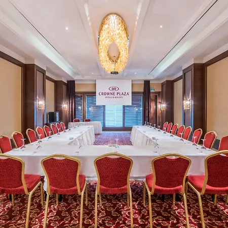 Hotel Crowne Plaza By Ihg Istanbul