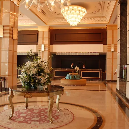 Crowne Plaza By Ihg Hotel