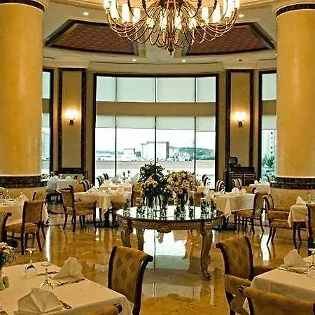 Hotel Crowne Plaza By Ihg 5*