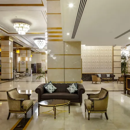Crowne Plaza By Ihg 5*