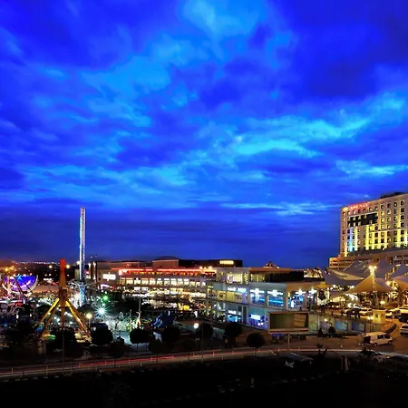 Hotel Crowne Plaza By Ihg Istanbul