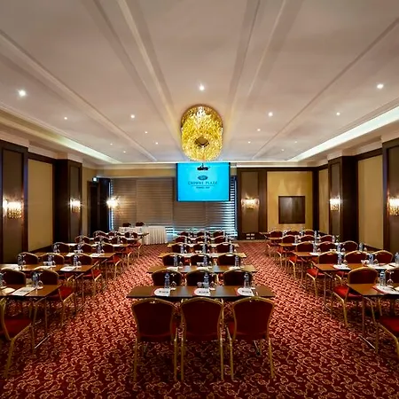 Crowne Plaza By Ihg Hotel Istanbul