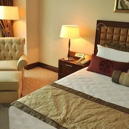 Crowne Plaza By Ihg Hotel Istanbul