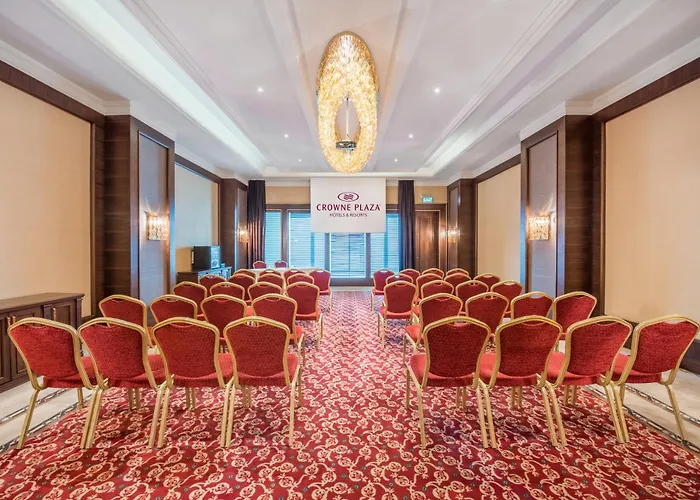 Crowne Plaza By Ihg 5* Istanbul