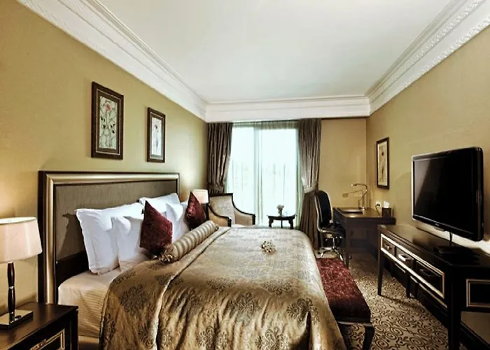 Hotel Crowne Plaza By Ihg