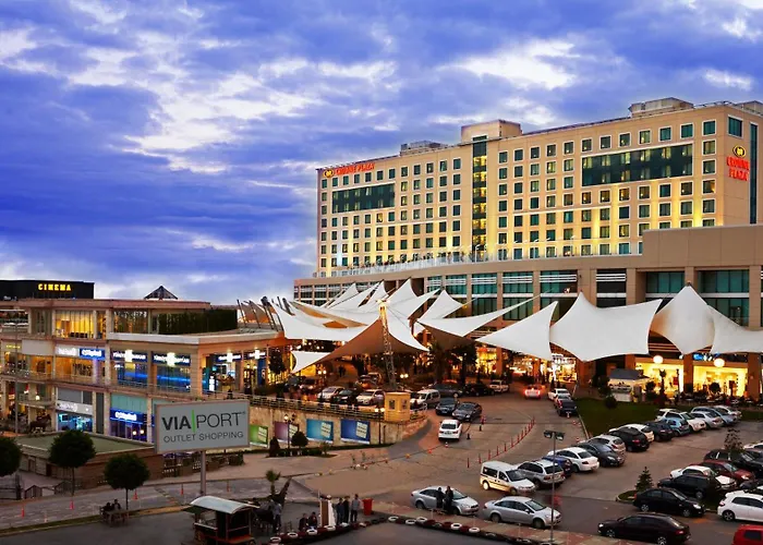 Hotel Crowne Plaza By Ihg Istanbul