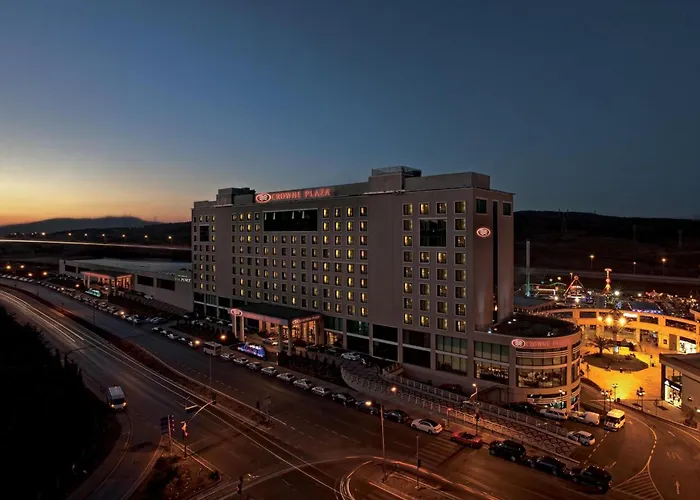 Crowne Plaza By Ihg Hotel Istanbul