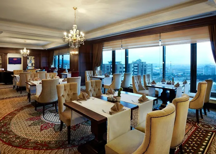 Crowne Plaza By Ihg Hotel 5*