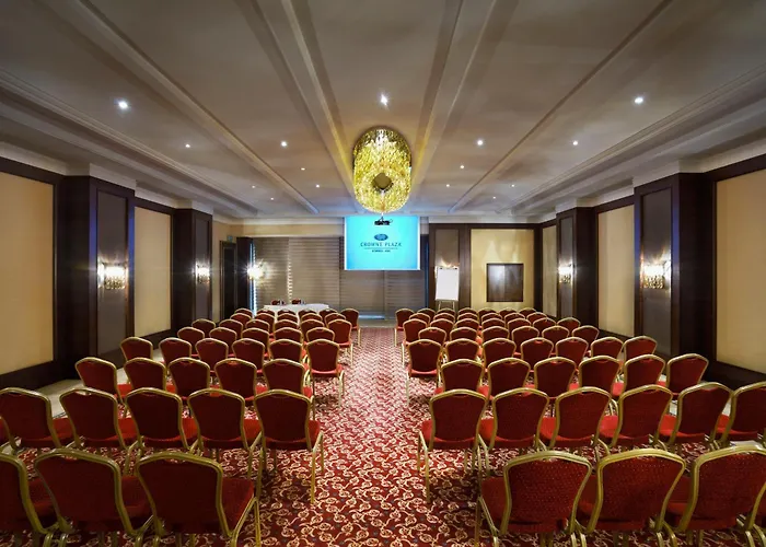 Hotel Crowne Plaza By Ihg Istanbul