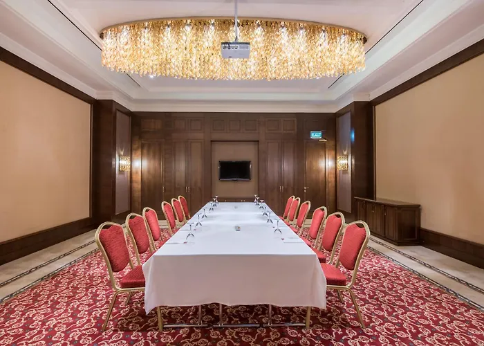 Hotel Crowne Plaza By Ihg