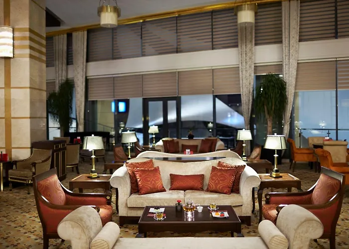 Crowne Plaza By Ihg Hotel