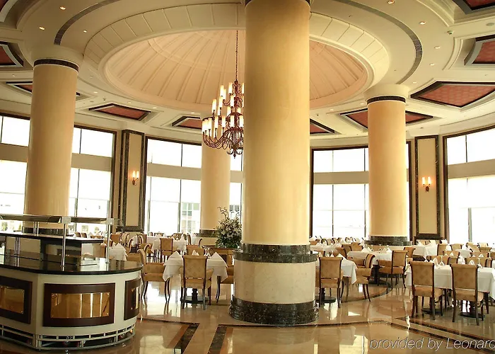 Crowne Plaza By Ihg Hotel