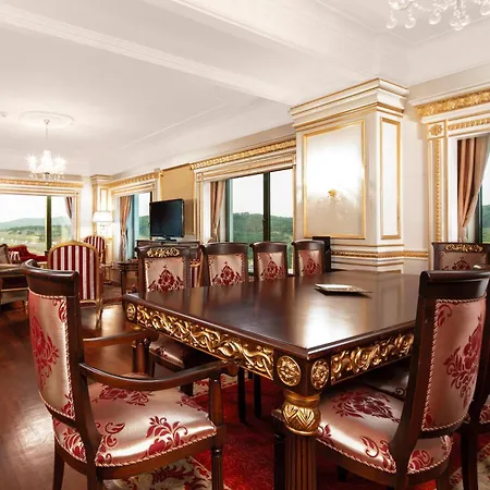 Szálloda Crowne Plaza By Ihg Isztambul